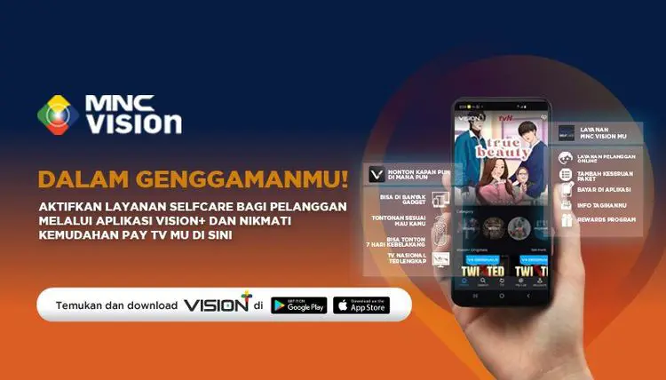 Gambar keluarga menikmati berbagai channel MNC Vision